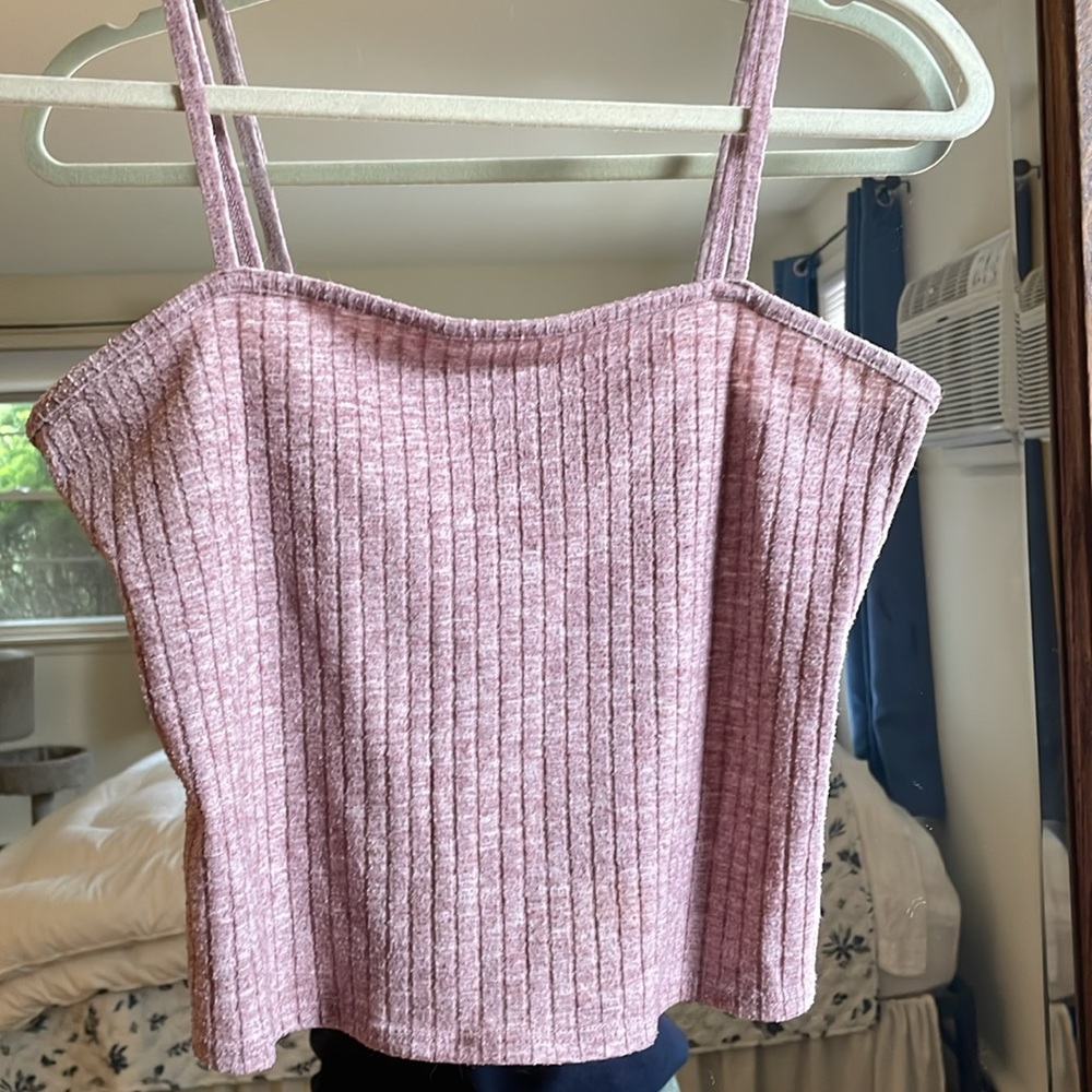 H&M crop mauve top